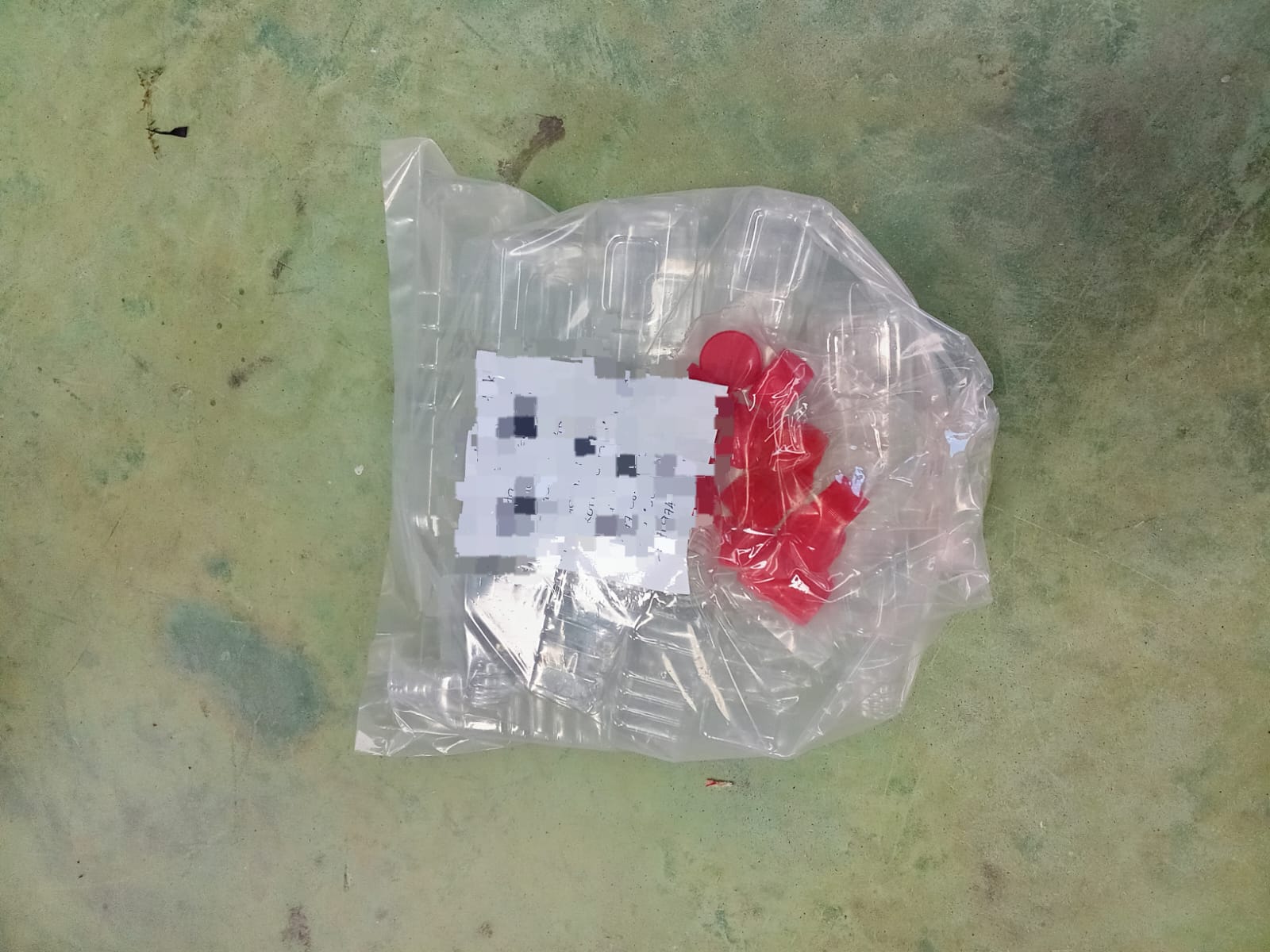 P.SQ.05- 1L Square Bottle